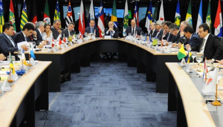 23.4.-Fórum-de-Governadores.-CAPA-2.-Foto-de-Paulo-Henrique-Carvalho.jpg-960×540